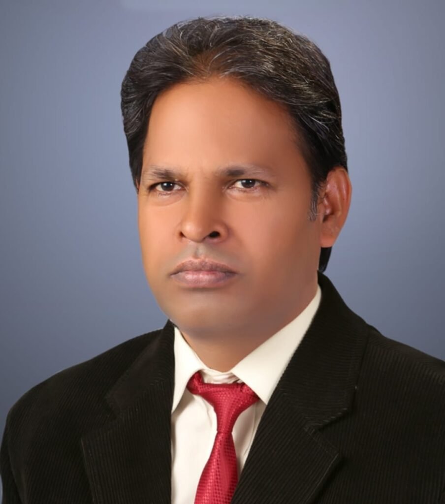 An educational promotional flyer for Apex Education JEE, NEET, and Boards preparation courses. The graphic features a portrait of Ashok Sir (Managing Director and Chemistry specialist) along with centers listed in Kota, Delhi, Patna, and more, promising a money-back guarantee based on classroom question tallying. This image represents services from a premier admission consultancy for MBBS, B.Tech, BDS, BPT, B.Pharm, LLB, B.Ed, and many more graduation, post graduation, and diploma courses across India and abroad.